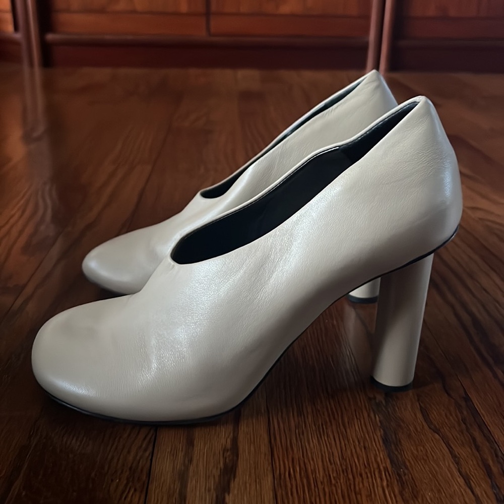 Proenza Schouler Cream Beige Leather Pumps Size 10 Fits Like 9 Luxury Minimalist - Picture 5 of 8